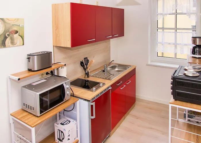 Loftartiges In Magdeburg, 2 Schlafzimmer, Kueche Und Bad - B Магдебург